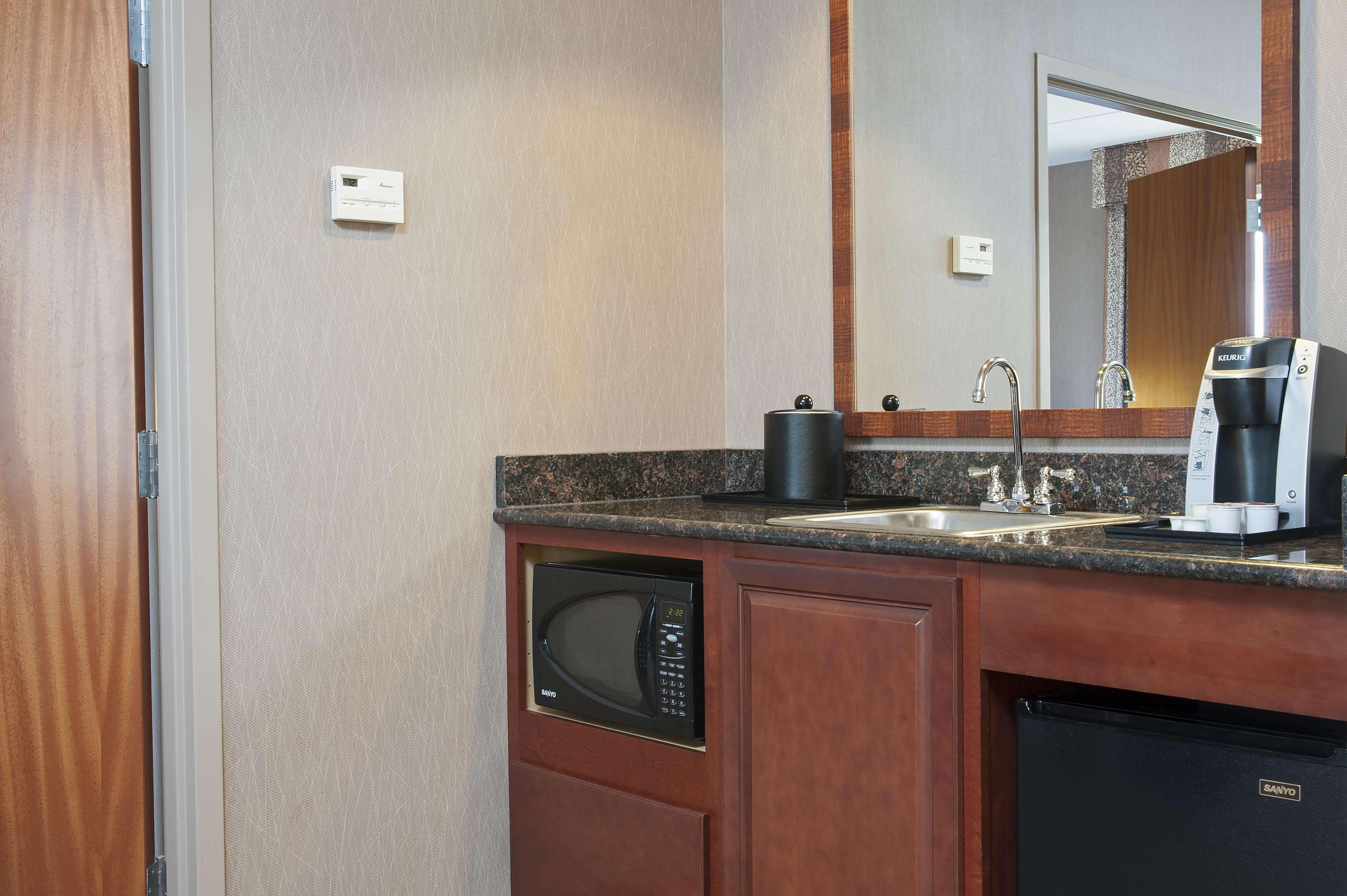 Hilton Garden Inn Indianapolis South/Greenwood Ngoại thất bức ảnh