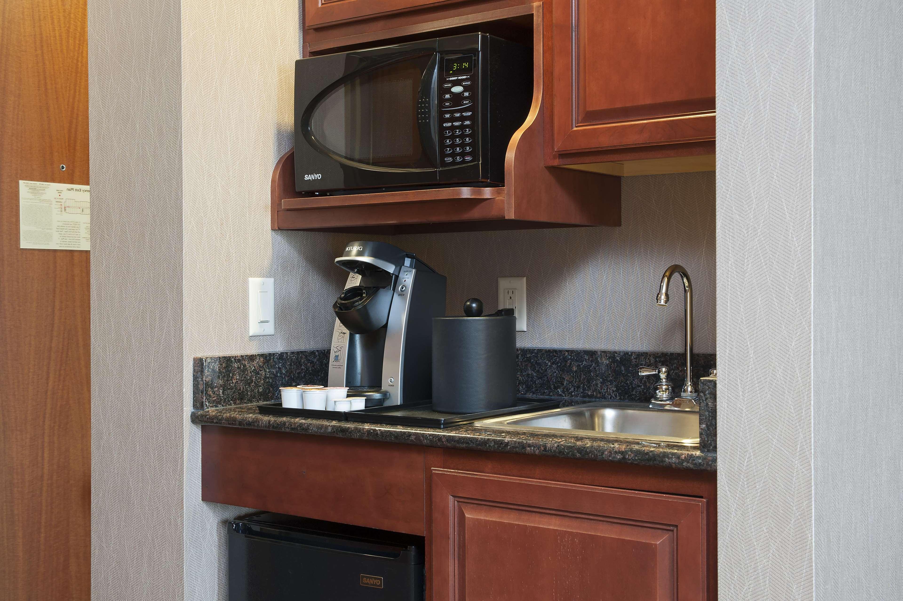 Hilton Garden Inn Indianapolis South/Greenwood Ngoại thất bức ảnh