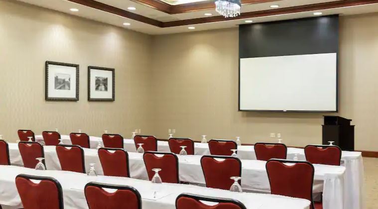 Hilton Garden Inn Indianapolis South/Greenwood Ngoại thất bức ảnh